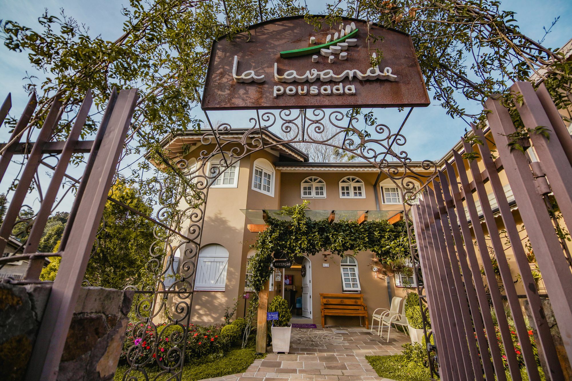 Pousada La Lavande Hotel Gramado Exterior photo